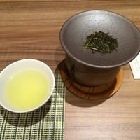 RESTAURANT 1899 OCHANOMIZU - テーブルには茶香のサービス