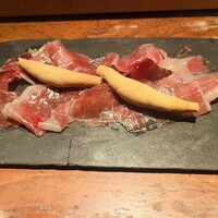 バル デ エスパーニャ ムイ 東京店 - 