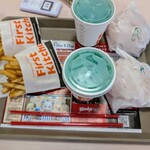 ファーストキッチン - 