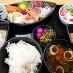 とれとれ横丁 - 