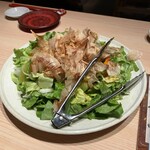 地酒ト魚ト肴 酒肆 魚や - ・かつお節彩りサラダ