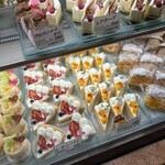 ル・パティシエ ヨコヤマ - 