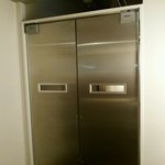 小石川 中勢以 - レストランスペースの入り口