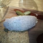 小石川 中勢以 - コンフィ