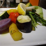タケル クインディチ - 地野菜の蒸し焼きのアップ