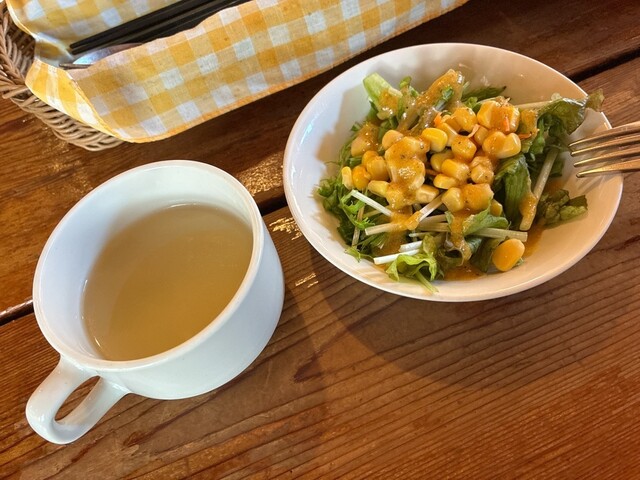 1 Pound Steak &amp; Craft Beer Huckleberry Mizue photo 3