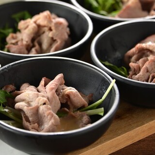 ライブキッチン提供牛肉のしゃぶしゃぶ