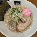 SHIN8 - 背脂塩ラーメン