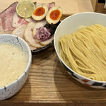make noodle かしぐ - 