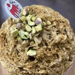 のんてぃ - ピスタチオ味は、香ばしいというのか、何か焼いた感じの味だった。
