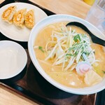 埼玉タンメン 山田太郎 - 料理写真: