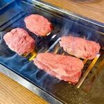 厳選焼肉 一石三鳥 - 牛タン