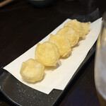 Tohoku Izakaya Ouu no Utage - 長芋の天ぷら！汗かいてるから塩味がいいね！