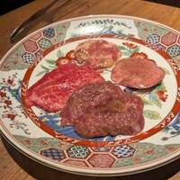 焼肉 うしみつ 恵比寿本店 - 