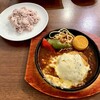 ヴァン フロマージュ ザキ - 料理写真:ラクレットのチーズかけハンバーグセット