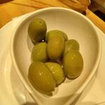 Pizzeria Bar Trico - オリーブ　590円