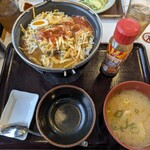 すき家 - 料理写真:すき家①(*´>ω<`*)