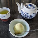 ひつまぶし 備長 - 抹茶アイス、冷たいお茶