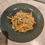 大衆酒場フレンチマン - フライドポテトパルメジャーノ