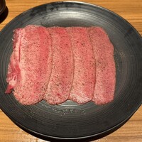中目黒焼肉 登牛門 - 