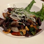 日南 - 牛ハラミカシューナッツ炒め