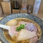 地鶏と伊勢海老 中華そば 聖 - 