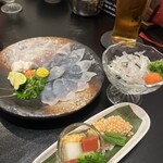 泳ぎとらふぐ活蟹料理 あじ平 曽根崎 - 