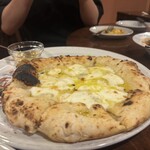 ニイガタ ピッツェリア ベントエマーレ - 