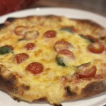 村のピザ屋 カンパーニャ - チーズ