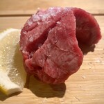 田中精肉店 - 厚切りタン塩