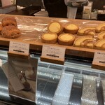 ル ミュゼ ドゥ アッシュ - タルトやクロワッサンもある