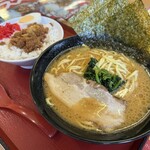 ライスとらーめん 立川家 - 料理写真:ハーフマシライスセット