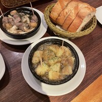 スペイン料理 La Cazuela 三ノ宮 ミント神戸店 -  スペイン料理 La Cazuela 三ノ宮 ミント神戸店 -