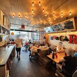 THE GREAT BURGER - 内装100％カリフォルニア