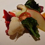 ラ・ボンヌターブル - 