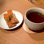 小石川 中勢以 - 