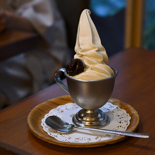 ミカド珈琲店_0