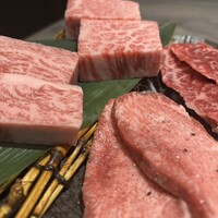 近江うし焼肉 にくTATSU 日本橋室町店 - 