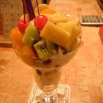 珈琲の詩 - 2014年9月　パフェは果物たっぷり　
