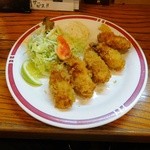 居酒屋くろ兵衛 - カキフライ