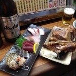 岡室酒店直売所 - 岡室酒店直売所@京橋でおはようビール。土日限定裏メニューのカレー汁もいただきます。