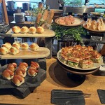 MORETHAN TAPAS LOUNGE - 