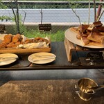 MORETHAN TAPAS LOUNGE - 