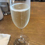 na - スパークリングワインもおいしかった