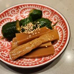 餃子と〆の店 Nood e - メンマと胡瓜の山椒和え❗