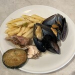 MORETHAN TAPAS LOUNGE - 