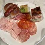 MORETHAN TAPAS LOUNGE - 