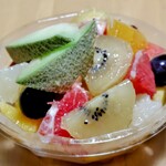 旬果フルーツガーデン - 料理写真:コロコロカット