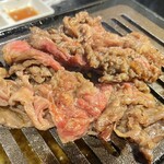 四谷三丁目 大衆焼肉 暴飲暴食 - 暴食カルビロース(タレ・2人前)