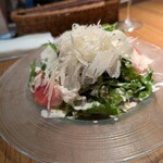 タンdeボラーチョ - 削りたてロティジャーノチーズのシーザーサラダ